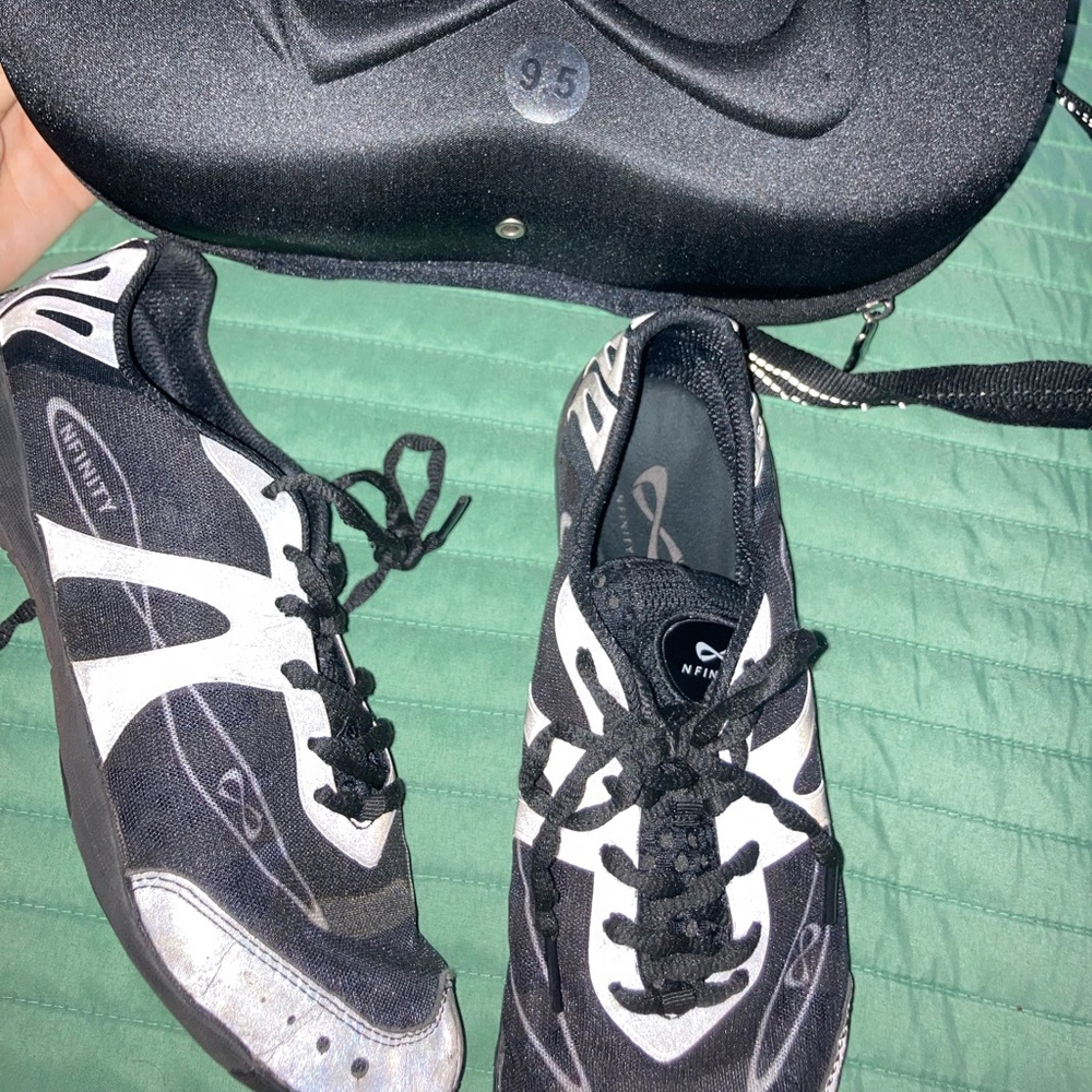 Nfinity Vengeance Black Cheer Shoes With Carrying Shoe Case